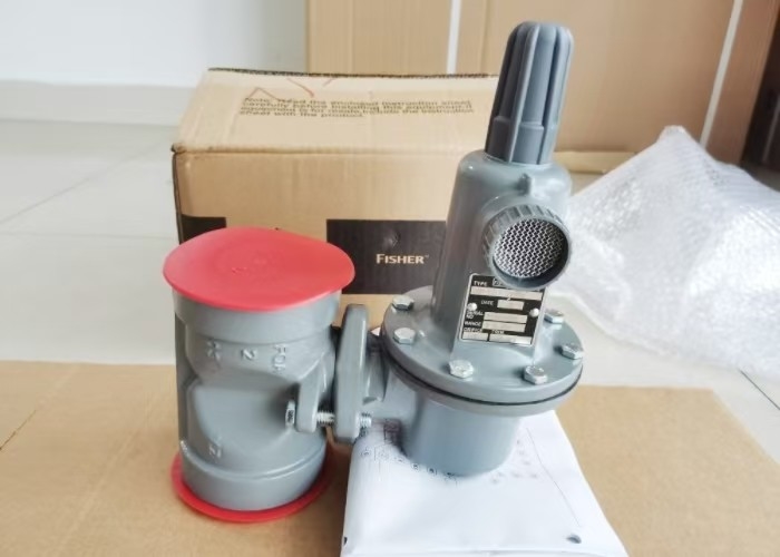 Cơ quan điều chỉnh khí Fisher gốc 627-1217-29998 Mô hình LPG 2 inch NPT kết nối cuối