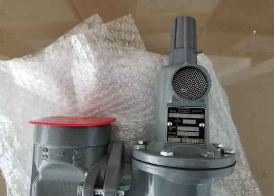 Cơ quan điều chỉnh khí Fisher gốc 627-1217-29998 Mô hình LPG 2 inch NPT kết nối cuối